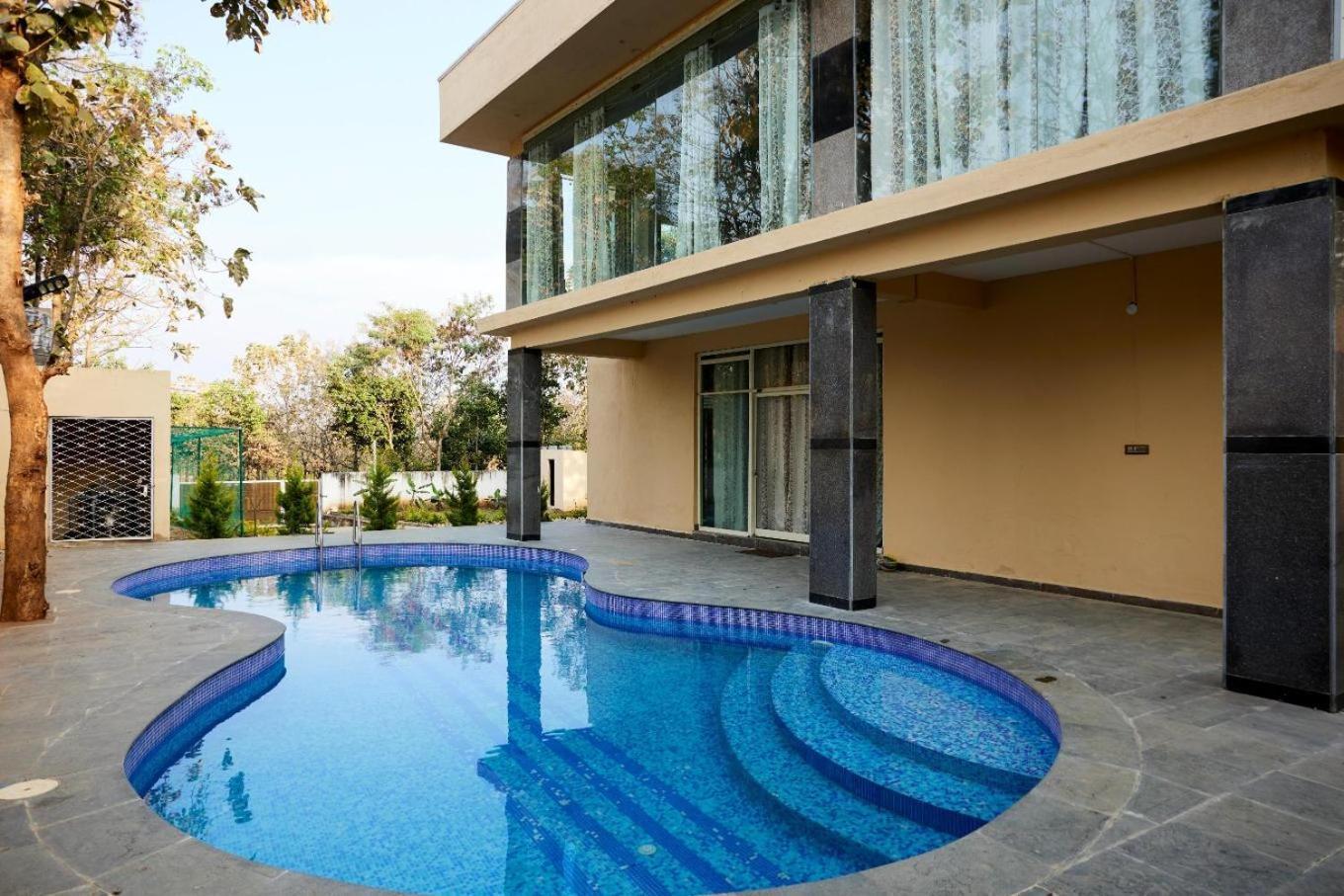 Villa Exotica By Stayjade5Bhkpoolacprojector Denkanikottai Exterior foto